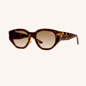 Dezi Charge It Sunglasses